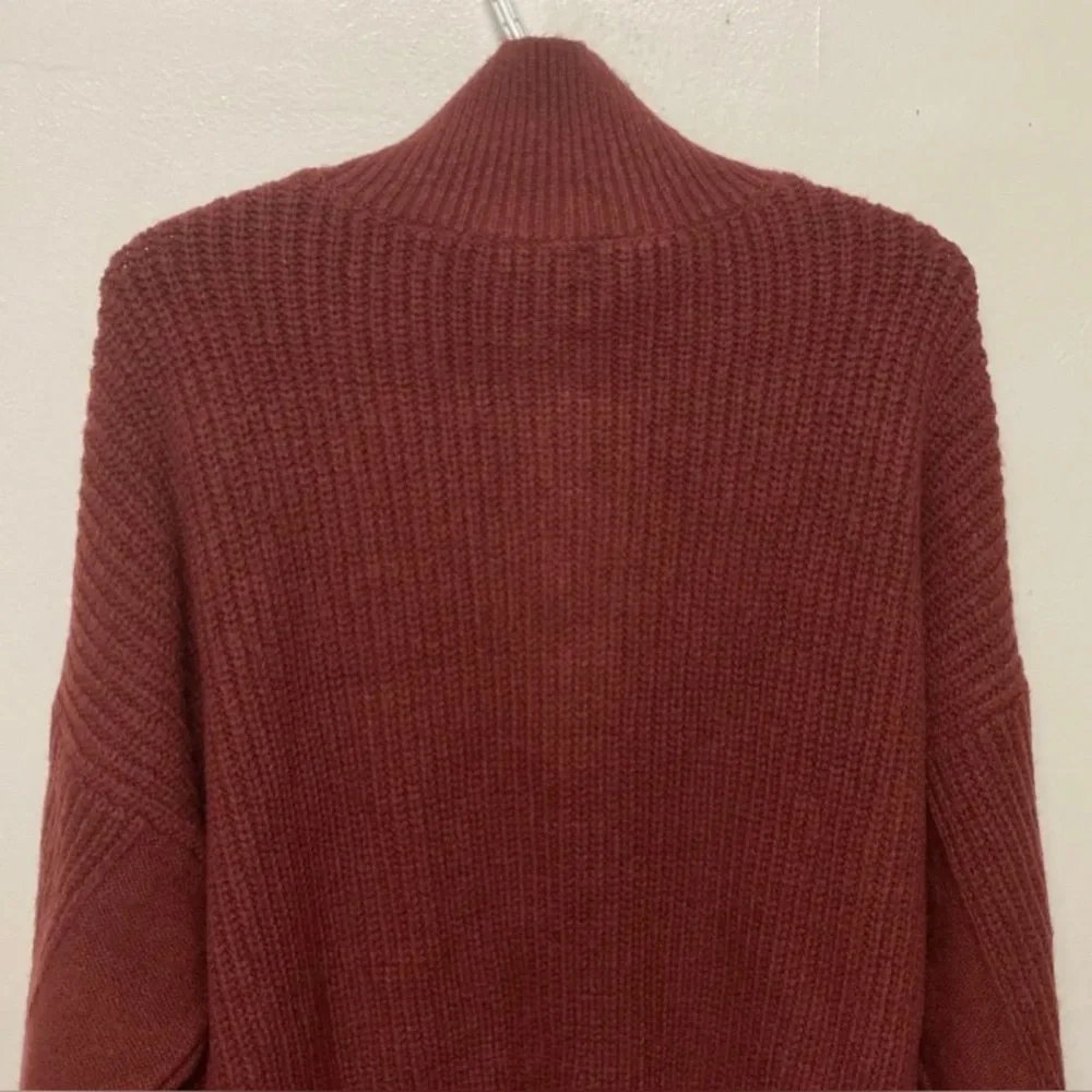 New! Flag & Anthem Womens Sweater Half Zip Pullover Red Medium Long Sleeve - Picture 6 of 12